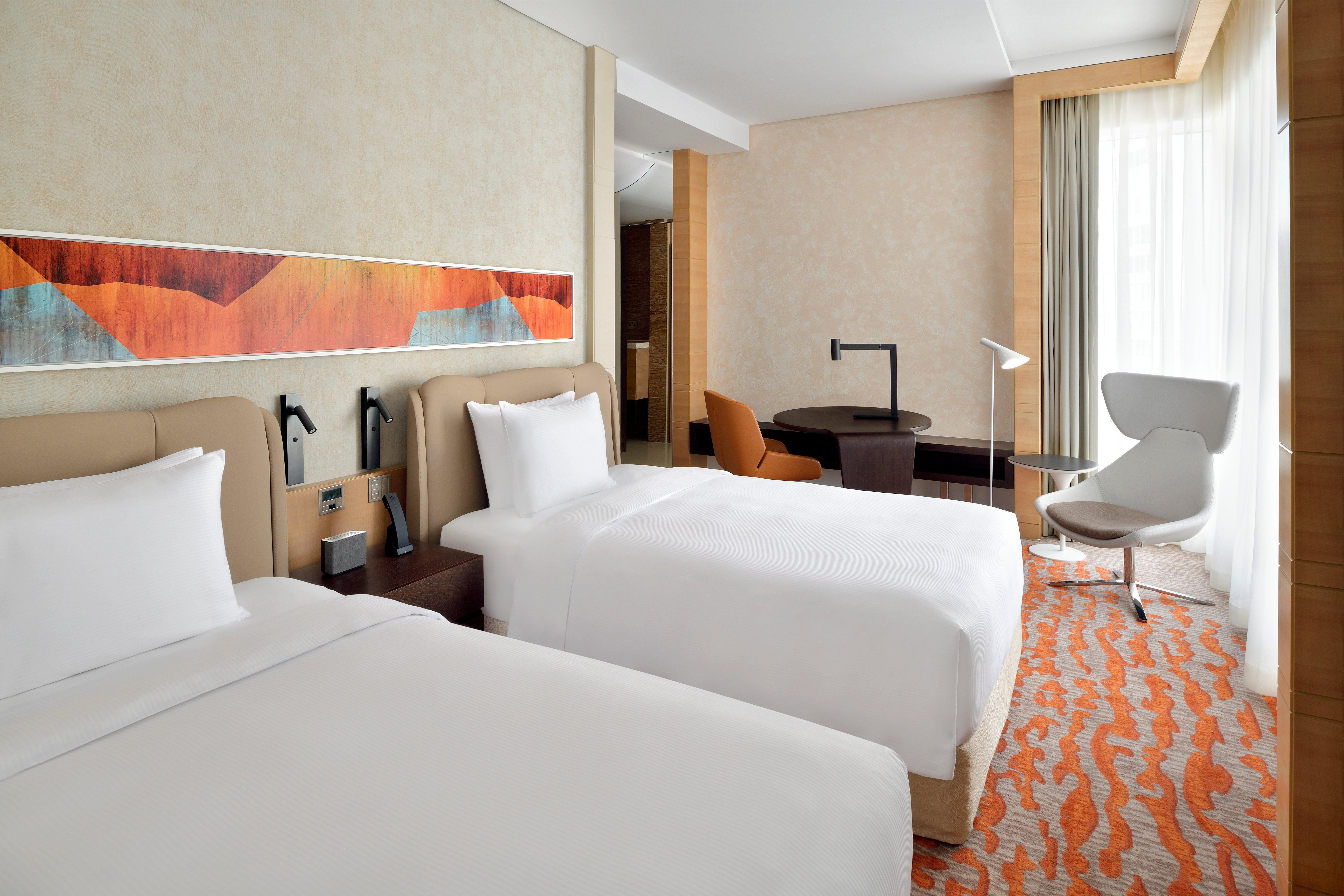 Crowne Plaza Dubai Marina By Ihg Hotel Luaran gambar Deluxe room