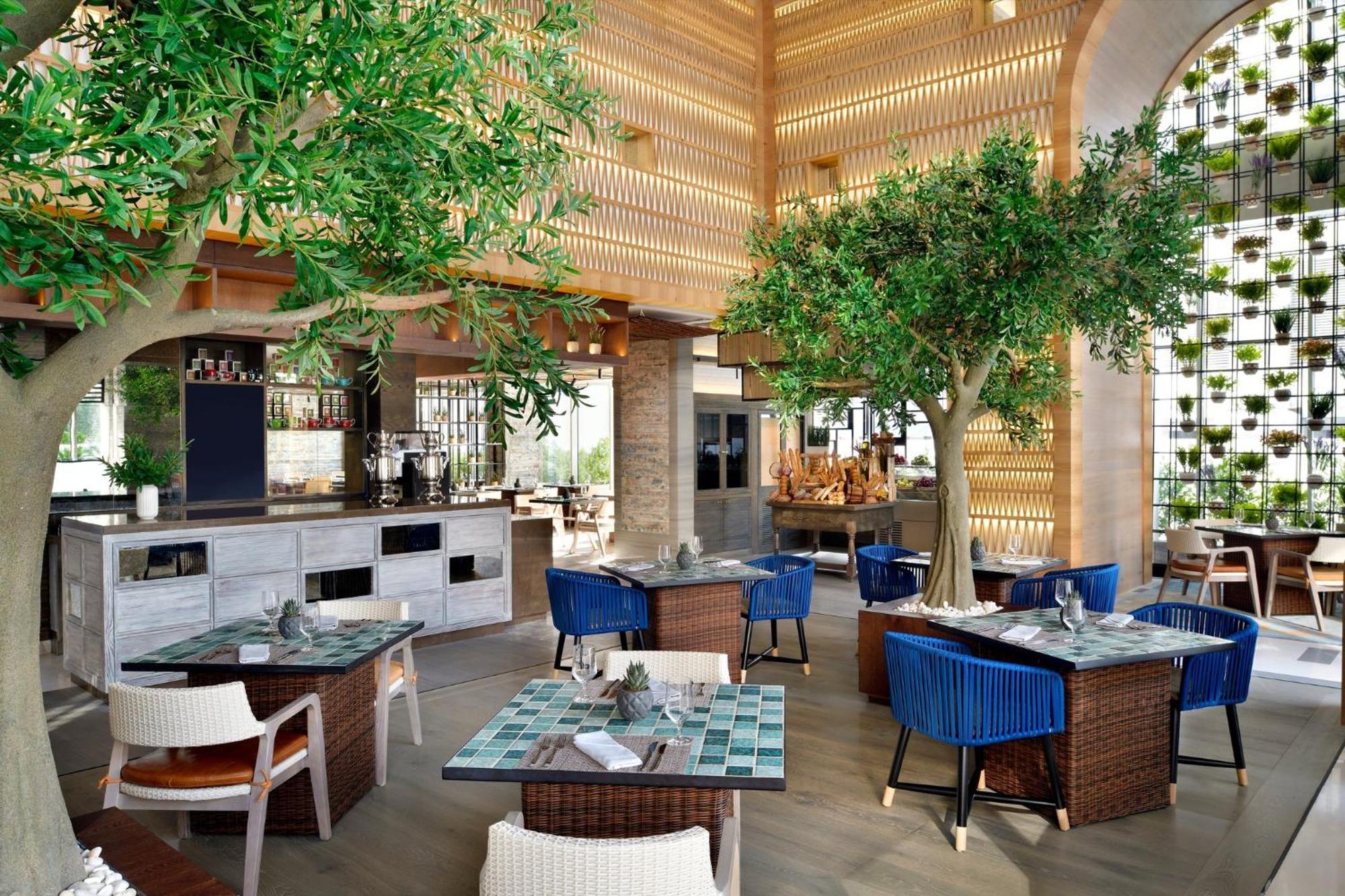 Crowne Plaza Dubai Marina By Ihg Hotel Luaran gambar The restaurant